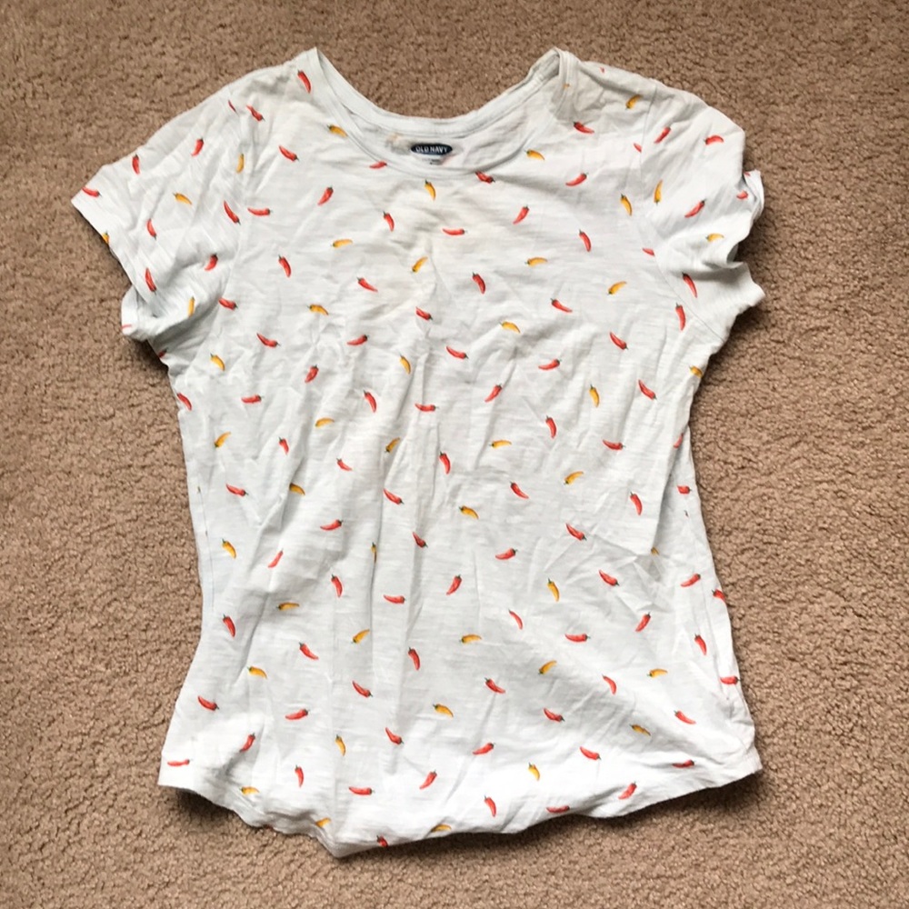 Spicy Old Navy pepper tee